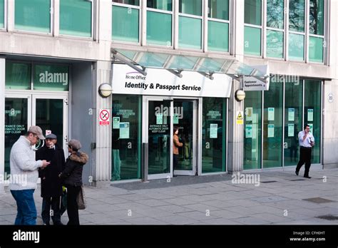 passport office victoria street